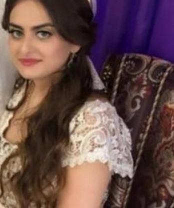 Жгучая аппетитная красотка с обольстительными изгибами тела приглашает искушенного ценителя наслаждений на несколько часов отдыха и разврата. Мои ласки и поцелуи приведут тебя в экстаз. Позвони и окунись в омут страсти вместе со мной! 13316, 25 лет